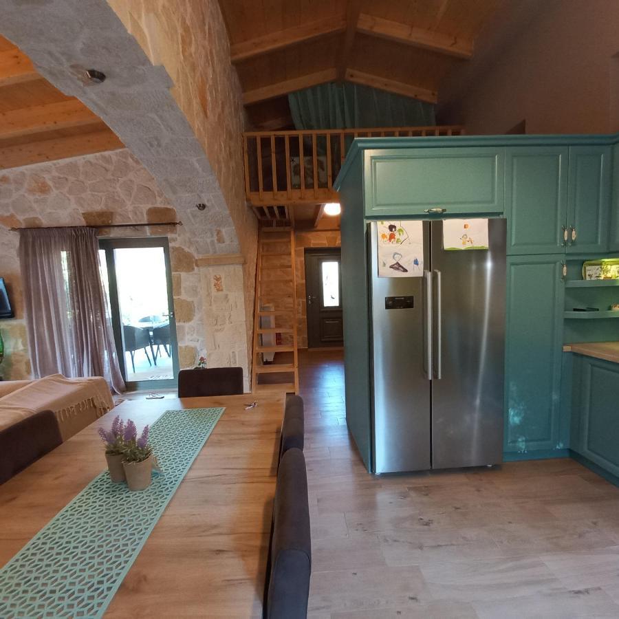 Villa Liberta Keri Ngoại thất bức ảnh