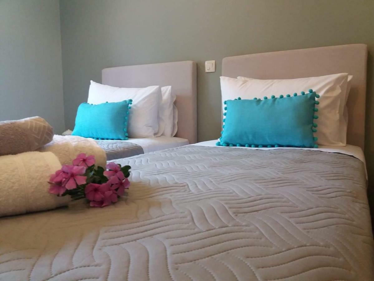 Villa Liberta Keri Ngoại thất bức ảnh